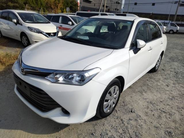 4781 TOYOTA COROLLA AXIO NRE161 2016 г. (LUM Fukuoka Nyusatsu)